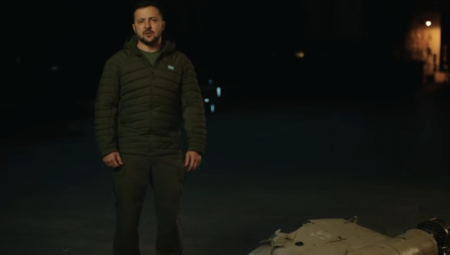 ZELENSKI SAOPŠTIO CRNE VESTI ZA GRAĐANE KIJEVA Rusi žestoko udarali na kritičnu infrastrukturu (FOTO)