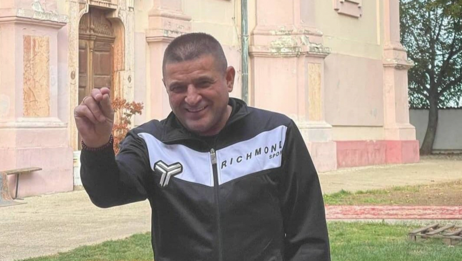 BAJA MALI KNINDŽA NE KRIJE RADOST Uvek si verovao u Boga... (FOTO)