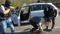 ŠUTNUO DETE ZBOG LIMUNADE! Priveden siledžija sa Kalemegdana koji je nasrnuo na dečaka (12)