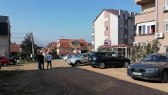 NIKOLU IZREŠETALA DVOJICA MUŠKARACA NA ZVEZDARI Policija traga za maskiranim napadačima, žrtva navodno odbila saradnju s policijom!