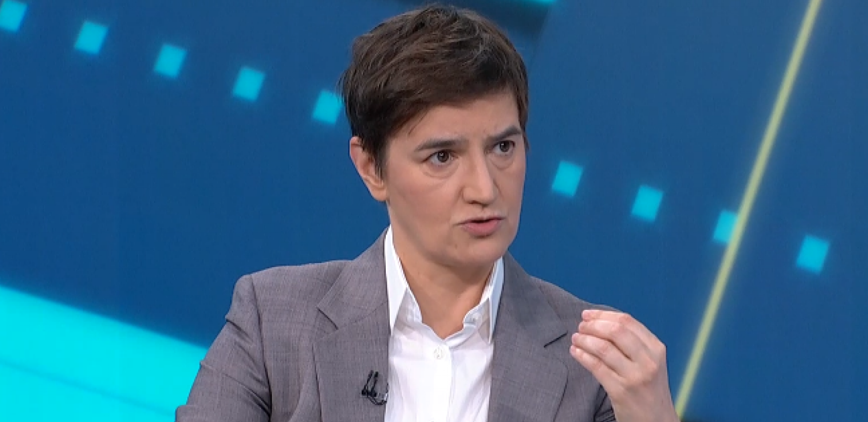 PREMIJERKA BRNABIĆ POSLALA JASNU PORUKU "Ukoliko se to ponovi, obaraćemo sve letelice"