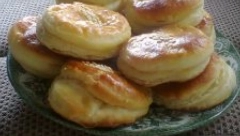 JEDNOSTAVNE, A PREUKUSNE Domaće pogačice sa sirom, čista fantazija