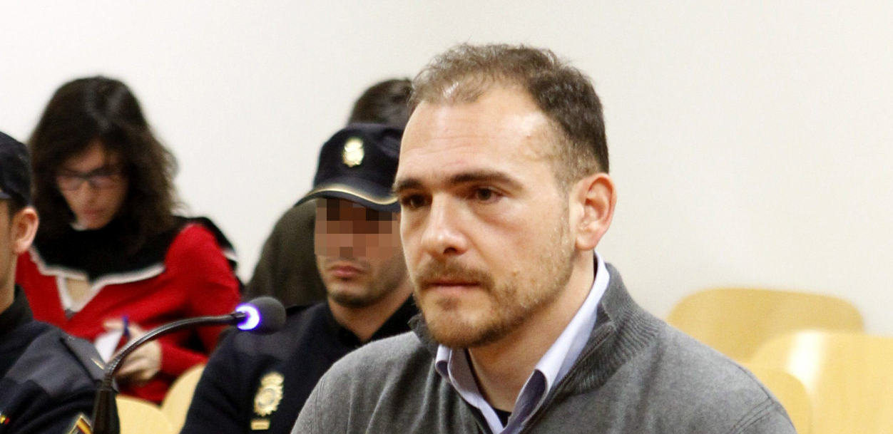 LUKA BOJOVIĆ STIŽE U SRBIJU Poznat datum dolaska vođe zemunskog klana!