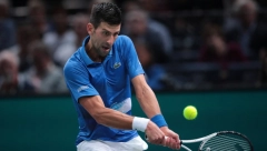 NOLE SAZNAO KO SU MU SAIGRAČI Đoković sa dve teniserke i Bugarinom na turniru u Dubaiju