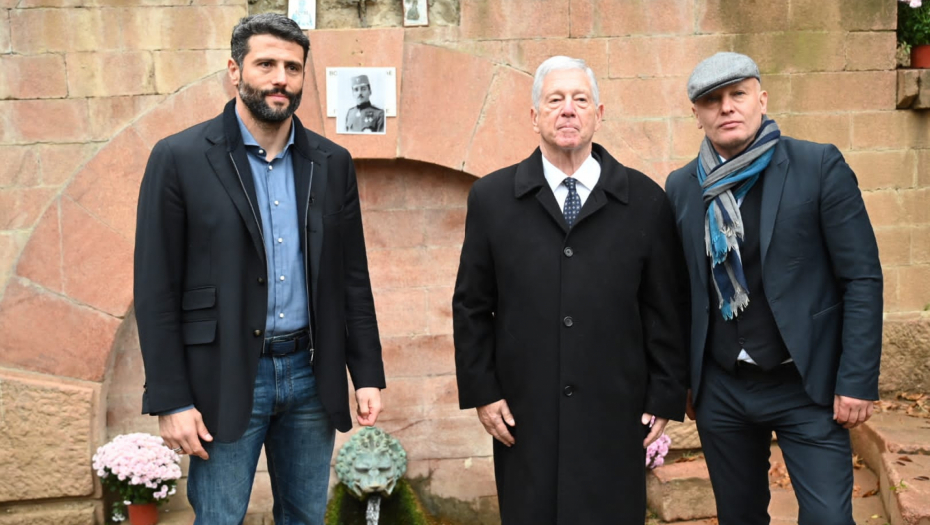 GRADONAČELNIK ŠAPIĆ PODRŽAO SKUP Pomen žrtvama komunističkog režima i podrška ideji o obnovi spomen-parka ,,Kraljeva česma”