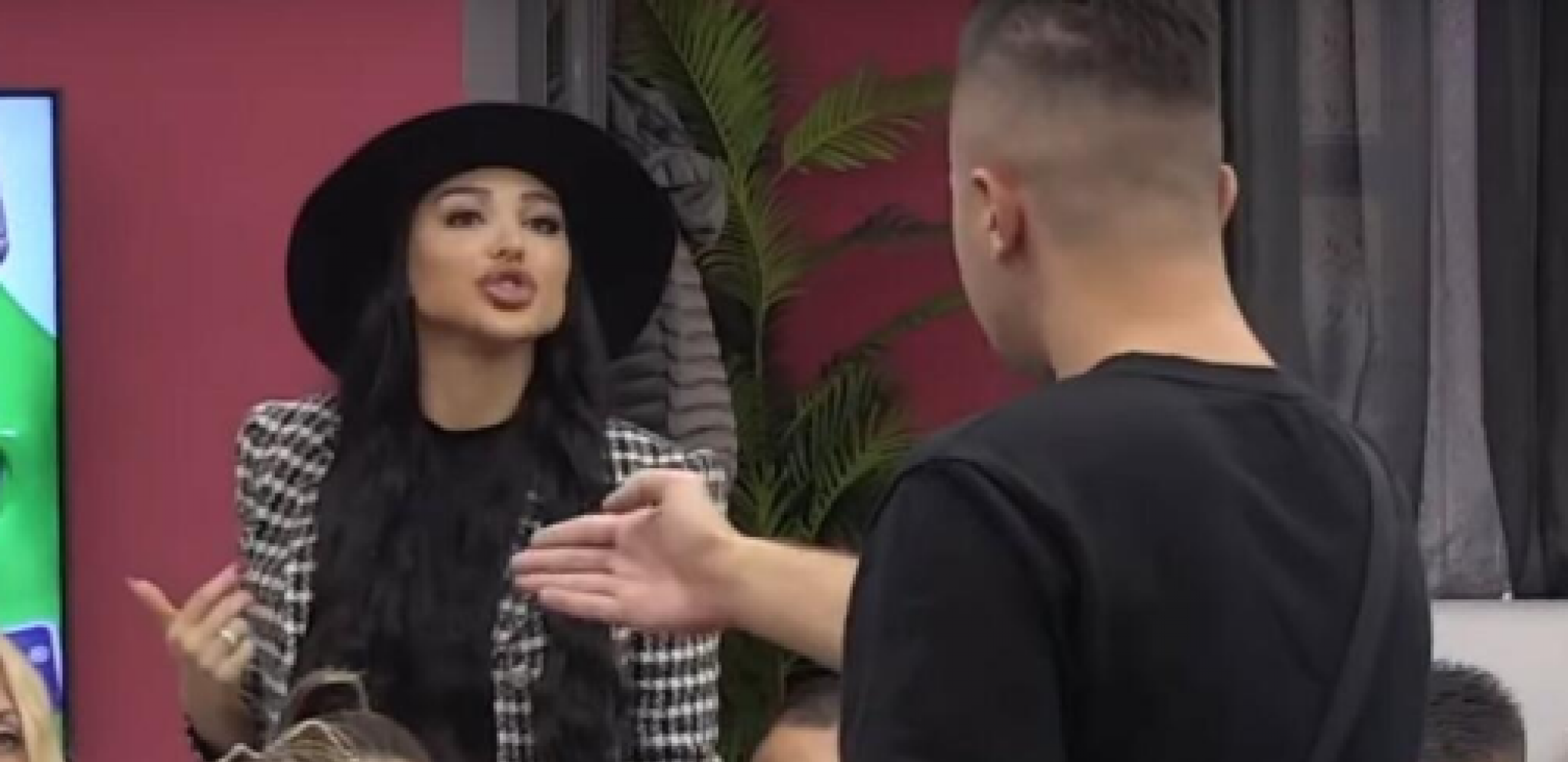 HAOS Marinkovićka žestoko potkačila Maju Kovačević: Jel ti bolji se*s sa mojim tatom ili dečkom