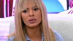 IZBLAMIRALA SE ZA SVE PARE Pevačica pomešala slavske običaje, nakon ovog snimka ljudi šokirani njenim neznanjem