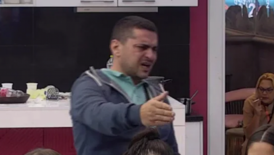 PRIHVATIĆU ŽELJKA KAO SINA Bebica se rasuo na komade kada su mu pomenuli Željka, rekao da neće više imati NN oca