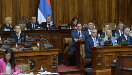 MALI ZAČEPIO USTA BORI SOLUNCU Kao da čujem Aljbina Kurtija, ja se ne bih javljao na vašem mestu!