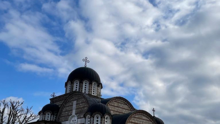 U SREDU SLAVIMO MITROVDAN Veruje se da nije dobar znak ako na taj dan bude mraz