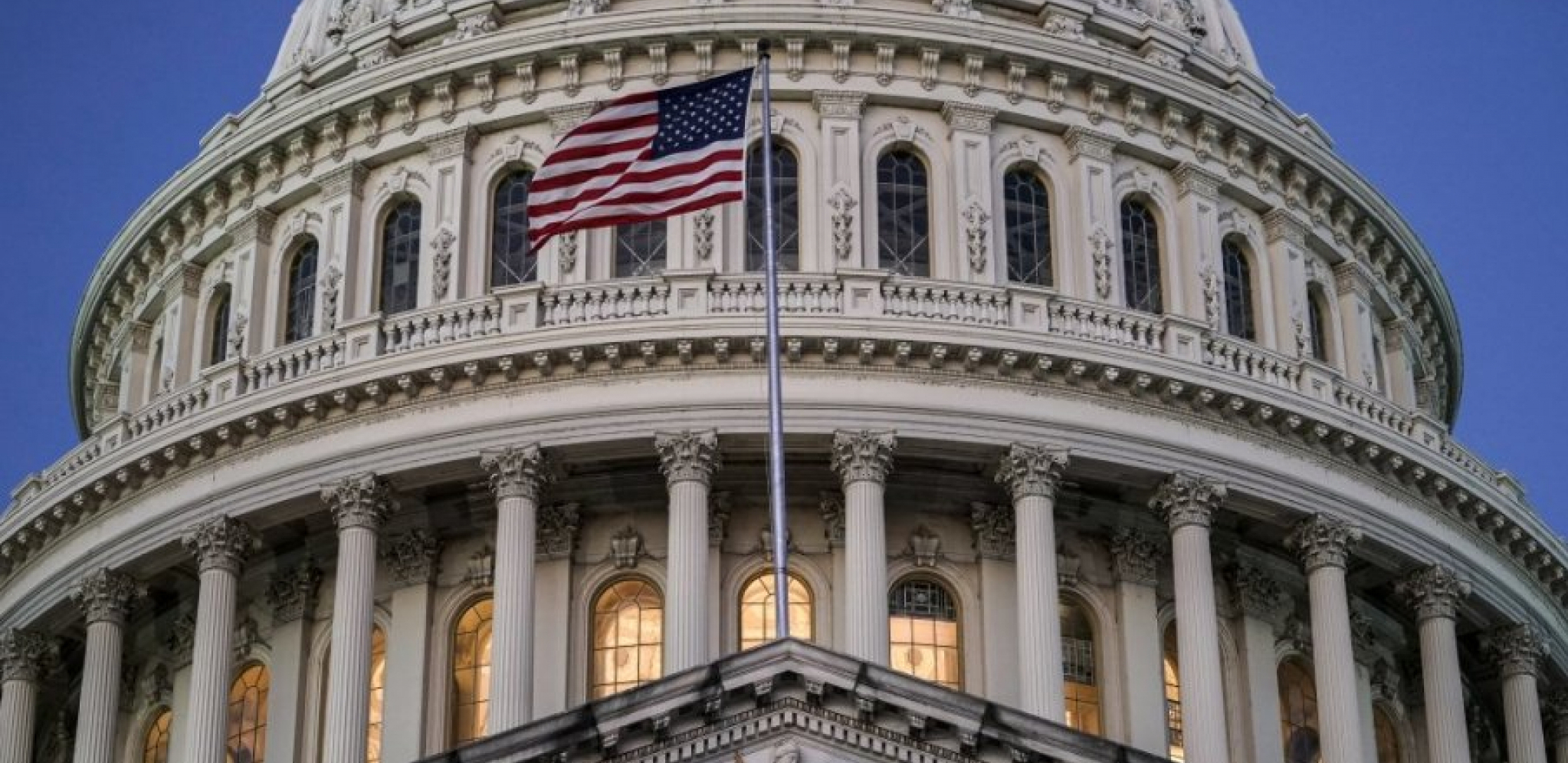 ZAKON PROŠAO SENAT, ALI... Šta još treba da uradi Kijev da bi dobio milijarde dolara pomoći?