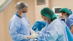 Ceo život podizala tuđu decu, muž je napustio kad je saznao za trudnoću: Žena, medicinsko čudo - rodila blizance u 70-oj godini