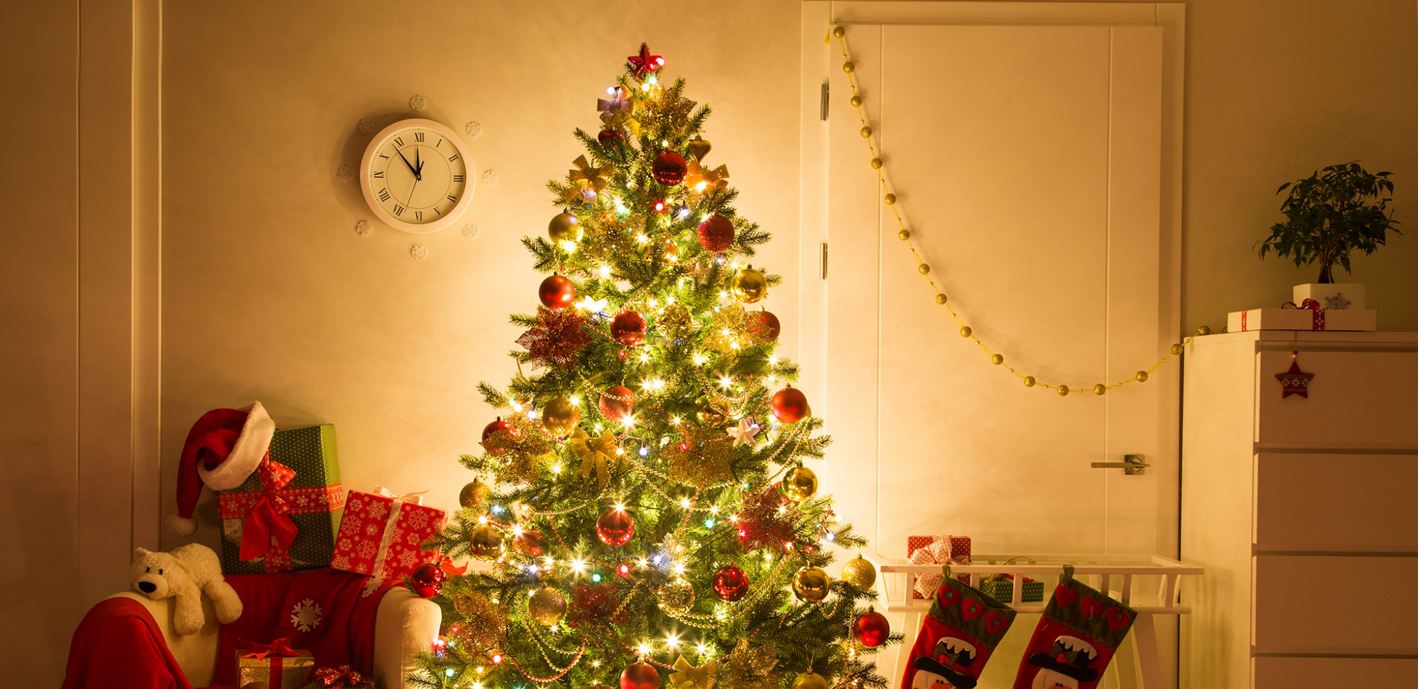 JELKE OD 1.000 EVRA IDU KAO ALVA! Novogodišnji ukrasi i rasveta poskupeli za 30 odsto