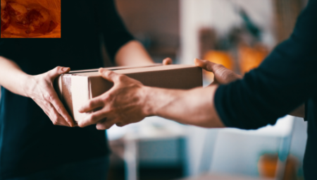 NARUČILA TELEFON, A NIJE MOGLA DA POVERUJE ŠTA JE DOBILA Otvorila je paket i ostala bez reči