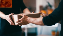 "CUCLU SAM PLATIO 50 EVRA!" Beograđanin se šokirao kad mu je stigao paket!