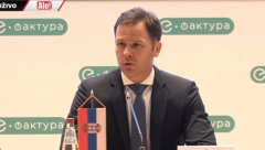 Ostalo je 15 dana do obavezne primene e-faktura
