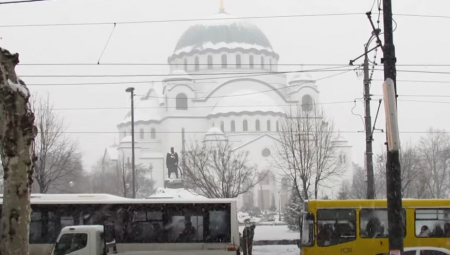 SNEG ĆE PREKRITI BEOGRAD Zimsko vreme započinje opasnim nevremenom, na snazi crveni meteoalarm