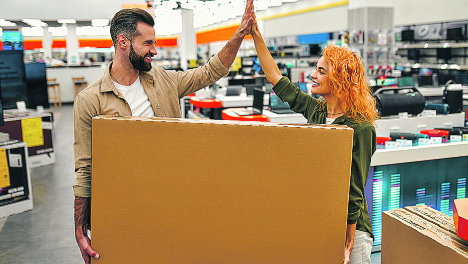 TELEVIZORI ZBOG FUDBALA IDU KO ALVA Svetsko prvenstvo u Kataru podiglo prodaju TV aparata i do 70 odsto