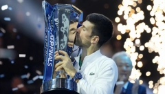 NOVAK JAČI OD BOLA I RUDA ZA TITULU NA ZAVRŠNOM MASTERSU Neuništivi Đoković u velikom stilu okončao sezonu i ušao u istoriju