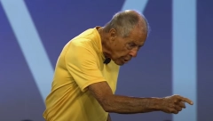 TENISKI SVET U NEVERICI Preminuo čuveni trener Nik Bolitijeri?
