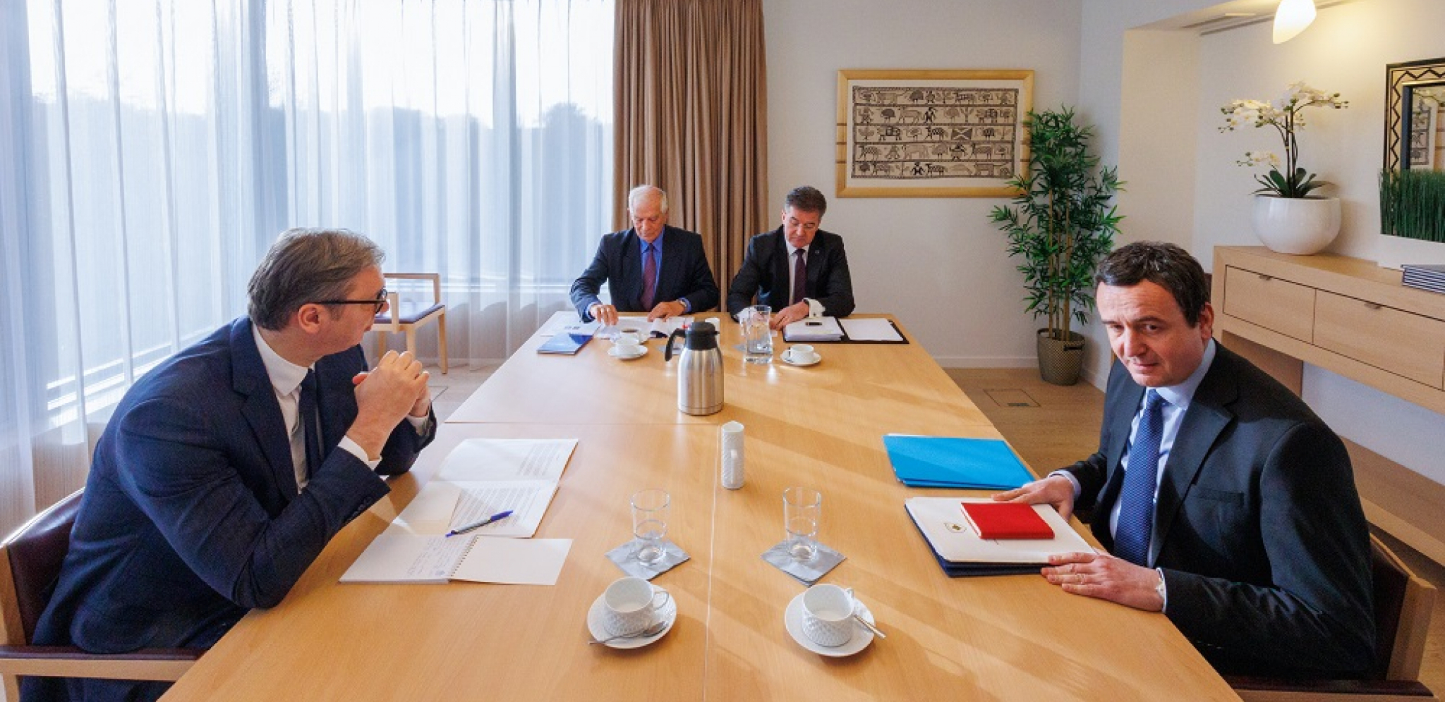 PUT KA NORMALIZACIJI JE MINIRAN Alarmantno upozorenje iz Brisela o dijalogu Beograda i Prištine