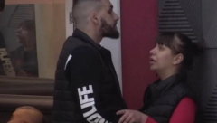 KAD SI ME ZAGRLIO, SHVATILA SAM Miljana Kulić se rasplakala zbog Zole, njemu proradile emocije, a Bebica gleda i ćuti