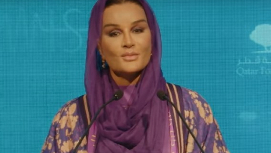 OČI CELOG SVETA UPRTE U NJU Mozu zovu kraljica stila, a na SP ukrala je svu pažnju, iz jednog razloga