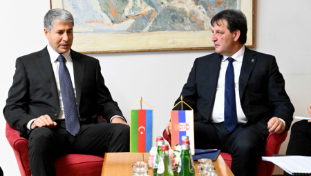 SUSRET MINISTRA GAŠIĆA SA MINISTROM EJVAZOVIM Osvrt na aktuelne bezbednosne izazove sa kojima se susreću obe zemlje (FOTO)