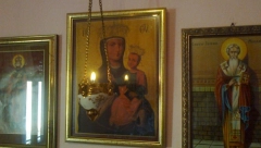 HRVATSKA SE TRESE, A IKONE MIRUJU Neverovatan snimak zemljotresa, sve se pomerilo, a svetinje ostale netaknute (VIDEO)