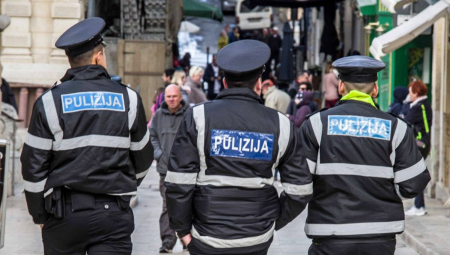 SRBI NA MALTI POSLE SVAĐE PRETUKLI DVOJICU UKRAJINACA Policija ih lišila slobode