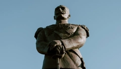 ZNAČAJAN DAN ZA SUBOTICU Položeni venci na spomenik Kralju Petru Prvom povodom 25. novembra 1918. godine