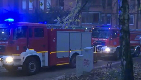 POŽAR NA PALILULI Vatra  u objektu brze hrane
