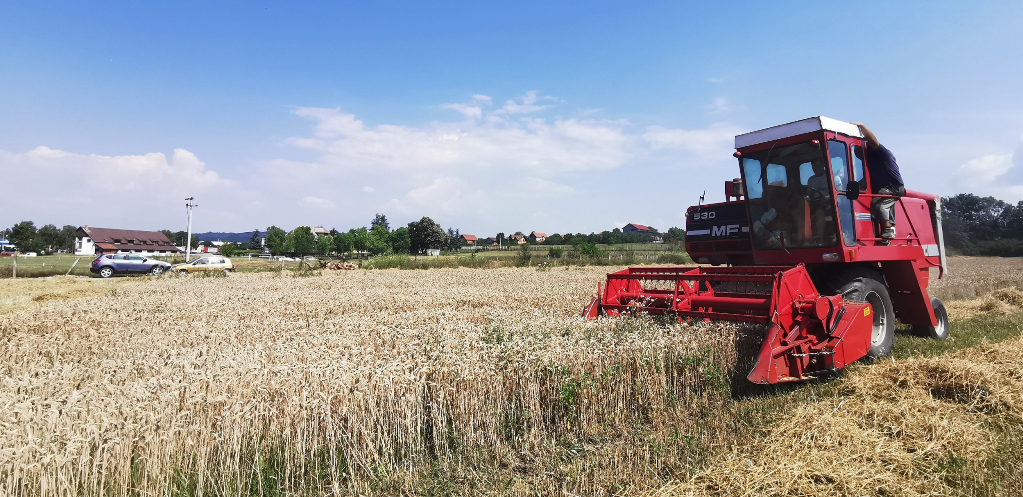 DAJE KUĆU TRAKTOR I ZEMLJIŠTE, TRAŽI SAMO JEDNO Neki ga hvale, drugi kažu da samo on od toga ima koristi