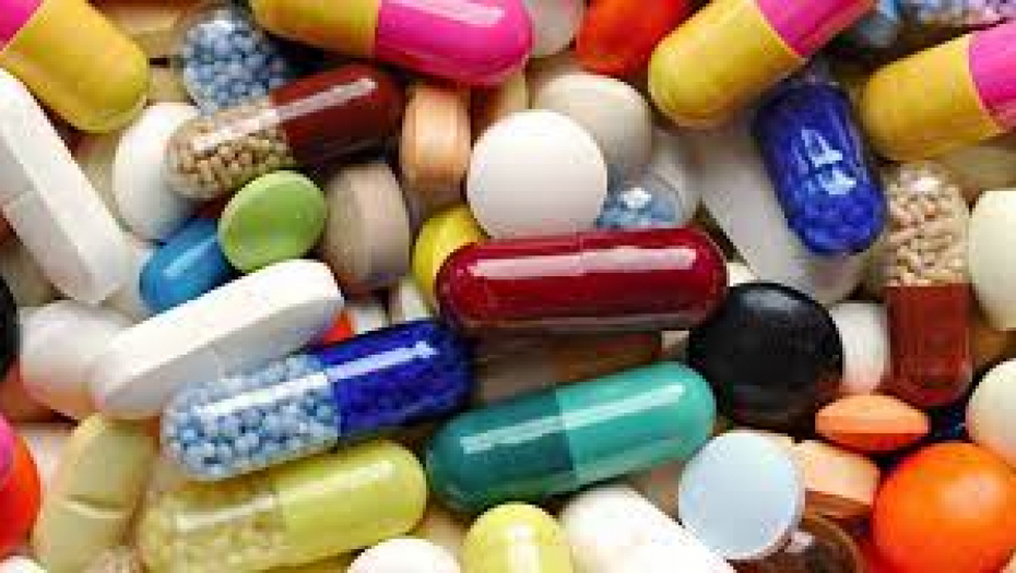 PET SNAŽNIH PRIRODNIH ANTIBIOTIKA Svako ih ima u kući, a ne zna za njihovu moć