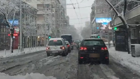 KIŠA PRELAZI U SNEG, TEMPERATURA PADA ZA 10 STEPENI U Srbiji ubrzo počinje pravo zimsko vreme