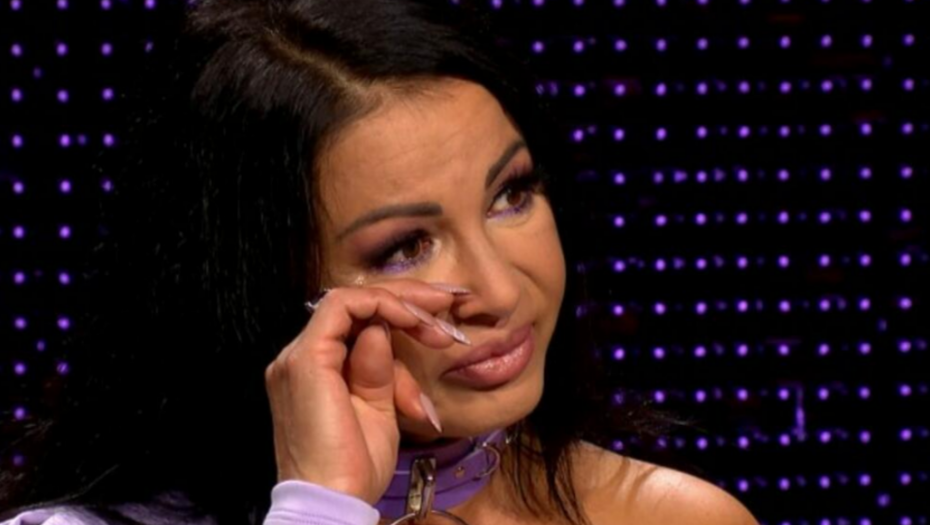 POTRESNI DETALJI O TINI IVANOVIĆ Sa 16 godina rodila sina, deset godina imala zabranu da ga vidi: "Prišla sam mu na ulici i rekla da sam njegova mama"