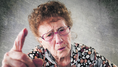 POSLALA ĆERKU KOD SVEKRVE ZA VIKEND, USLEDIO ŠOK ŽIVOTA Ono što je baba uradila detetu bi svakog dovelo do ludila!