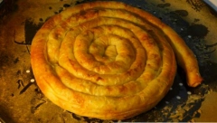 UČITE, DRAGE MOJE Božo Vrećo podelio savete o pripremanju najukusnije pite krompiruše