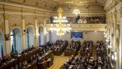 I ČESI ULAZE U TRKU! Prag izdvaja velike pare, spremaju se za ratno stanje
