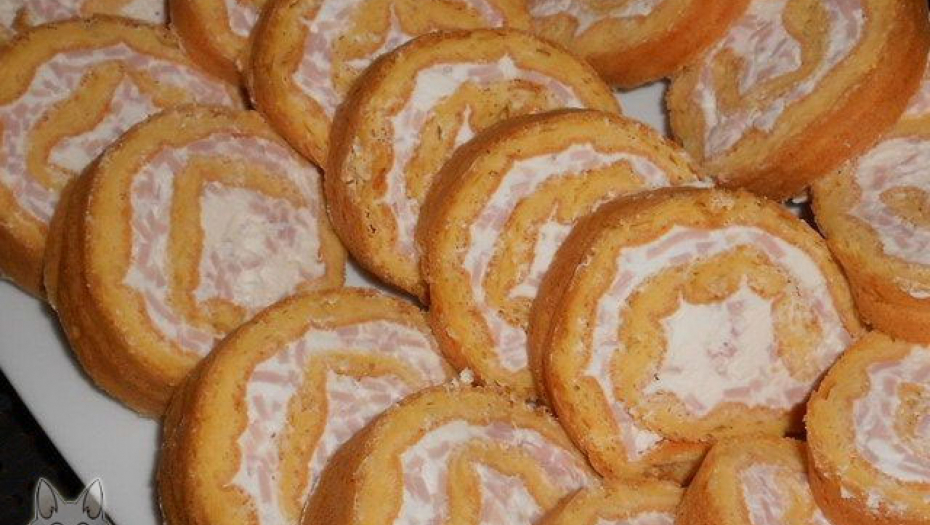 SPECIJALITET DOMAĆE KUHINJE Rolat od ajvara, pikantno, dekorativno i preukusno jelo