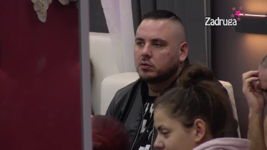 HITNO SE OGLASIO Nakon što je pao prvi poljubac između Milice i Cara, Bruno dao svoj sud o njihovom odnosu