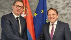 VUČIĆ SUTRA SA VARHEJIJEM Predsednik Srbije dočekuje evropskog komesara za proširenje