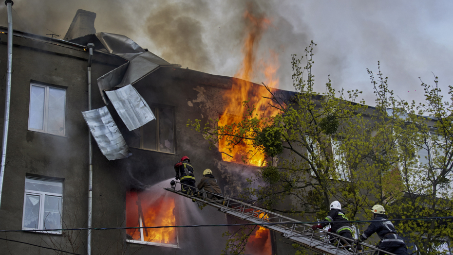 UKRAJINCI NE UMIRU SAMO OD BOMBARDOVANJA! Tužna sudbina običnih ljidi
