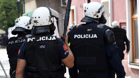 SUKOB ŠKALJARACA I KAVČANA Potukli se ispred kluba u kojem je nastupala poznata beogradska pevačica!