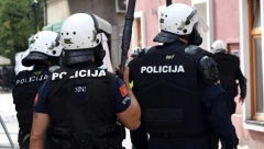 SUKOB ŠKALJARACA I KAVČANA Potukli se ispred kluba u kojem je nastupala poznata beogradska pevačica!