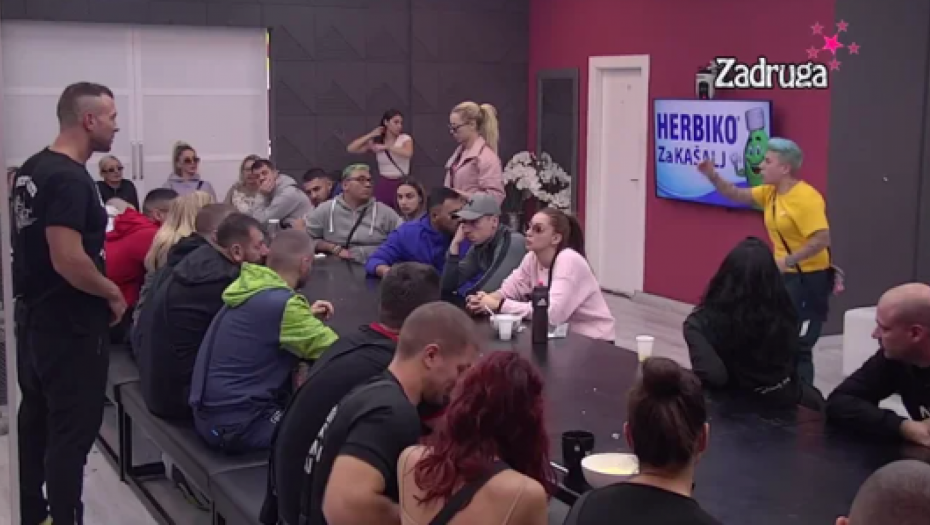 OVA PEVAČICA ULAZI U ZADRUGU: Napraviće potpuni HAOS, učesnici će ZANEMETI!