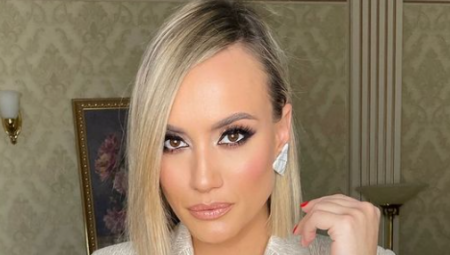 UPOZNALA DEČKA PREKO VAJBERA Glumica nakon razvoda smuvala frajera sa drugog kontinenta