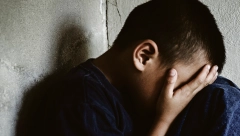 "MOJ BRAT PRVO SLUŠA ENDRU TEJTA, PA POČNE DA ME ZLOSTAVLJA!" Zbog ispovesti studenta iz Srbije internet GORI:"Ne mogu više!"