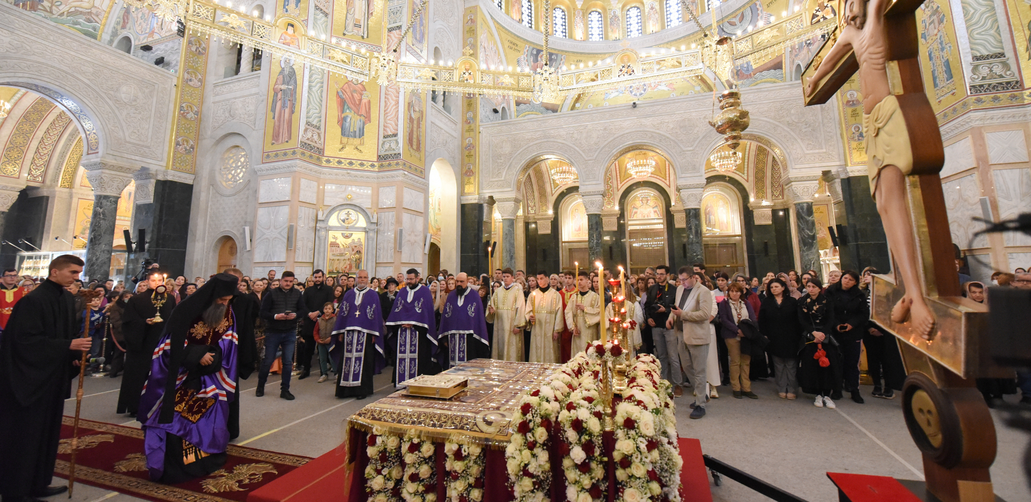 DANAS SLAVIMO DVA SVECA! Veruje se da su mošti prepodobnog Simeona čudotvorne, dok je Sveti Grigorije sazidao sedam manastira