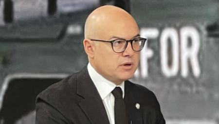 MINISTAR ODBRANE: Prištinski policajci ušli u Leposavić i zamenili ljudstvo u stanici